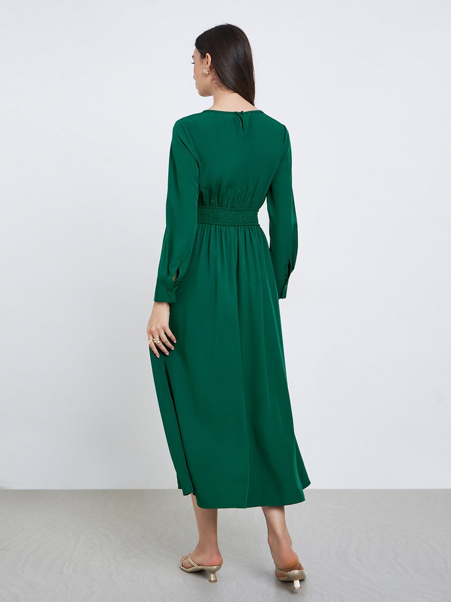 Emerald Green Smocked Waist Midi Dress For Women at Bahrain | Styli Emerald Green Smocked Waist Midi Dress For Women at Bahrain | Styli