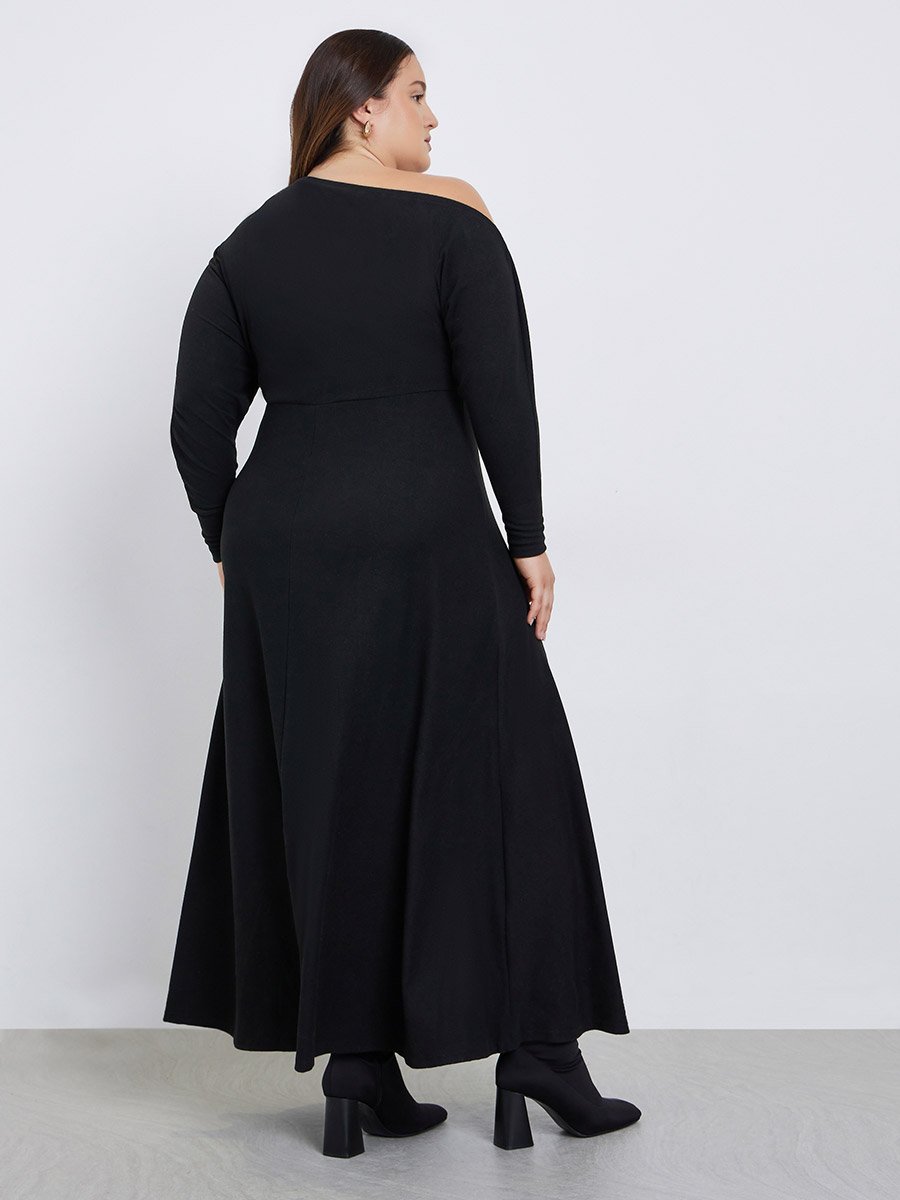 Plus Size Asymmetric Neck Knit Maxi Dress