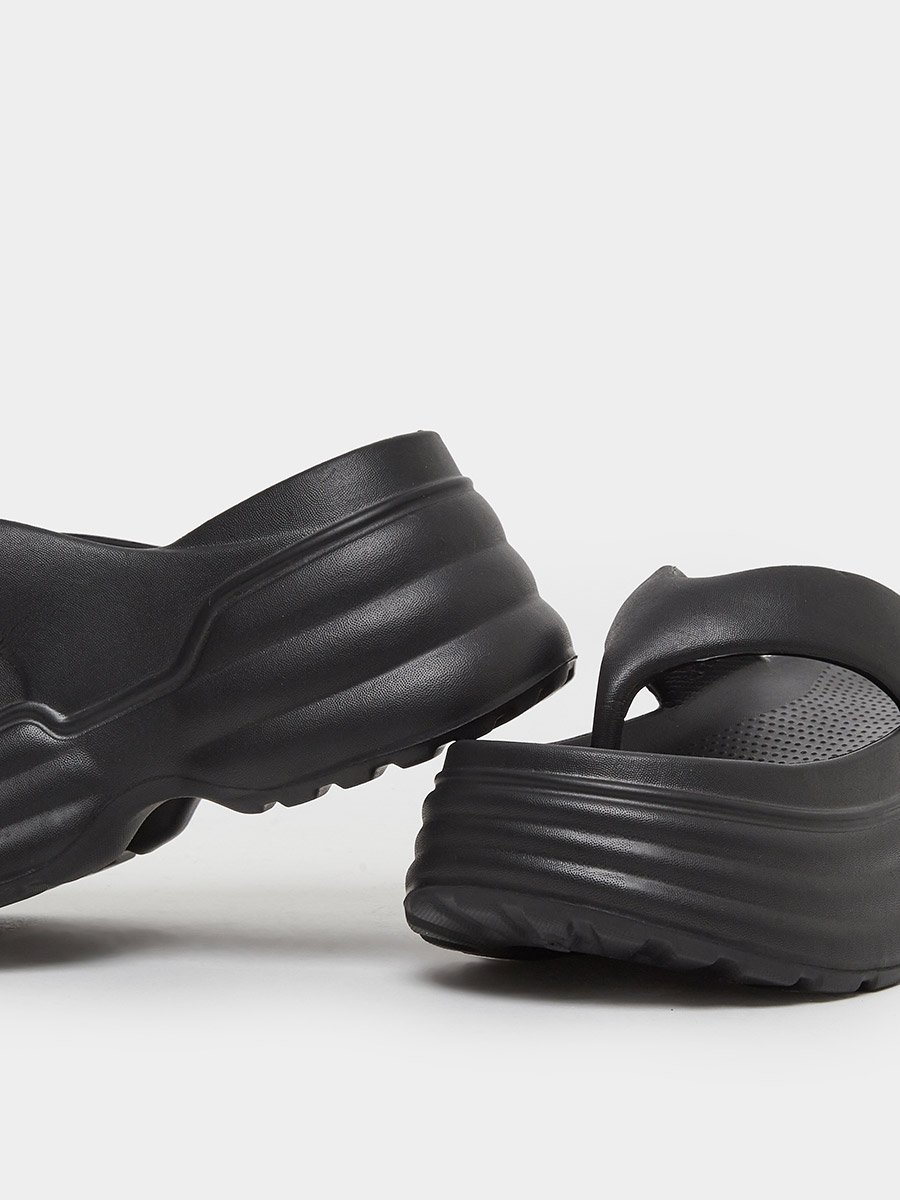 Women Black Thong Toe Chunky Heel Slides