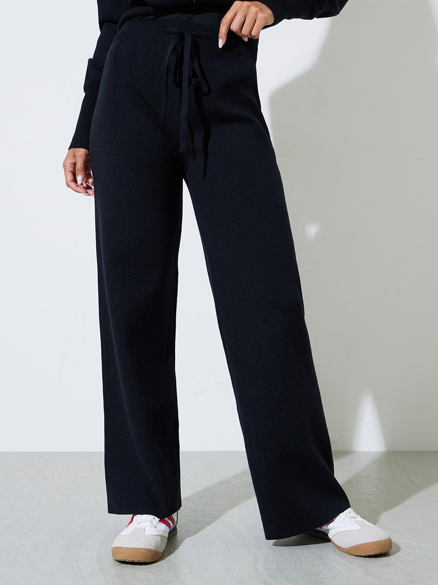 Black Knit Zip-Up Sweater and Pants Co-Ord Set