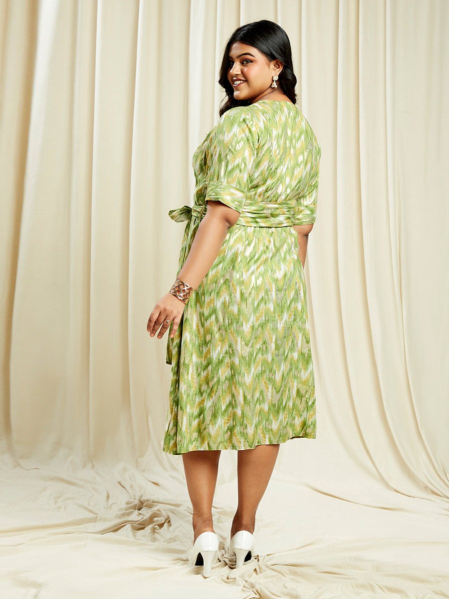 Plus Size Green Chevron Print Wrap Midi Dress