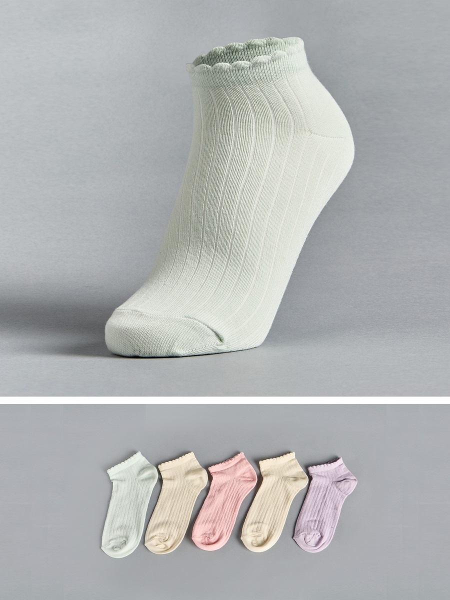 Pack of 5 - Textured Ankle Length Socks with Scallop Hem