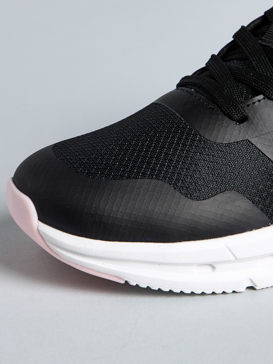 Panelled Lace-Up Sports Shoes