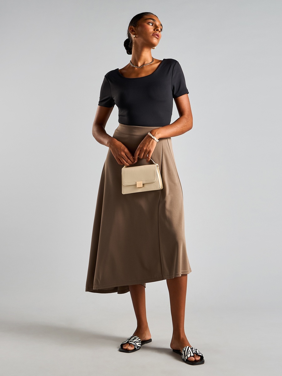Plain Asymmetric Skirt