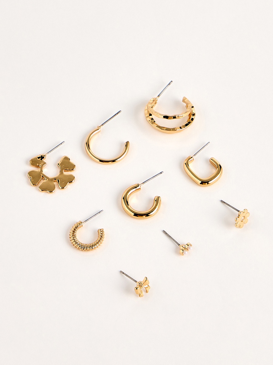 Pack of 9 - Assorted Earrings