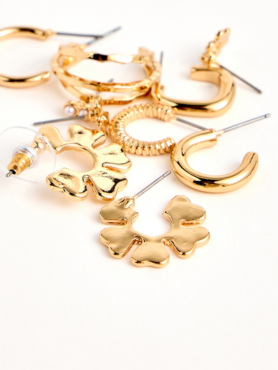 Pack of 9 - Assorted Earrings