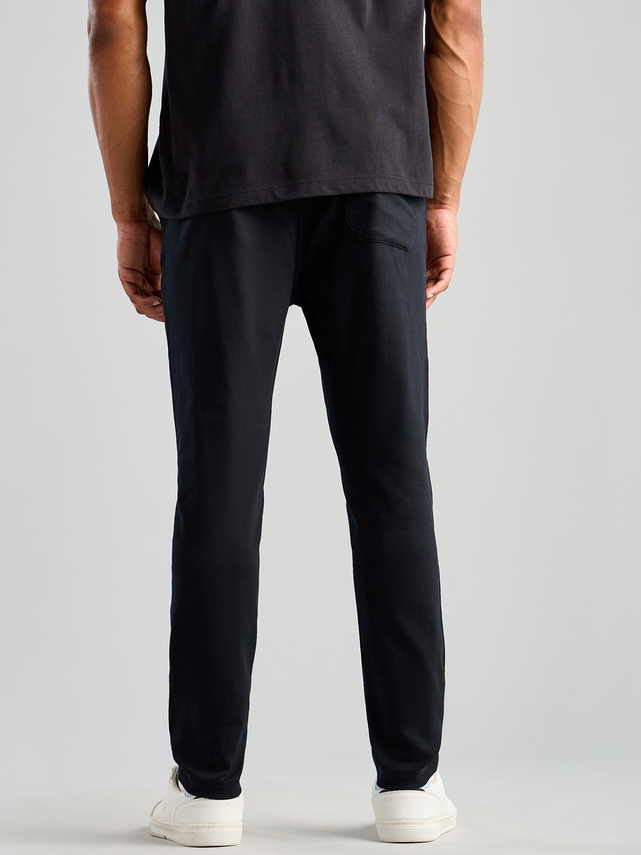 Plain Relaxed Fit Joggers with Pockets and Drawstring Closure