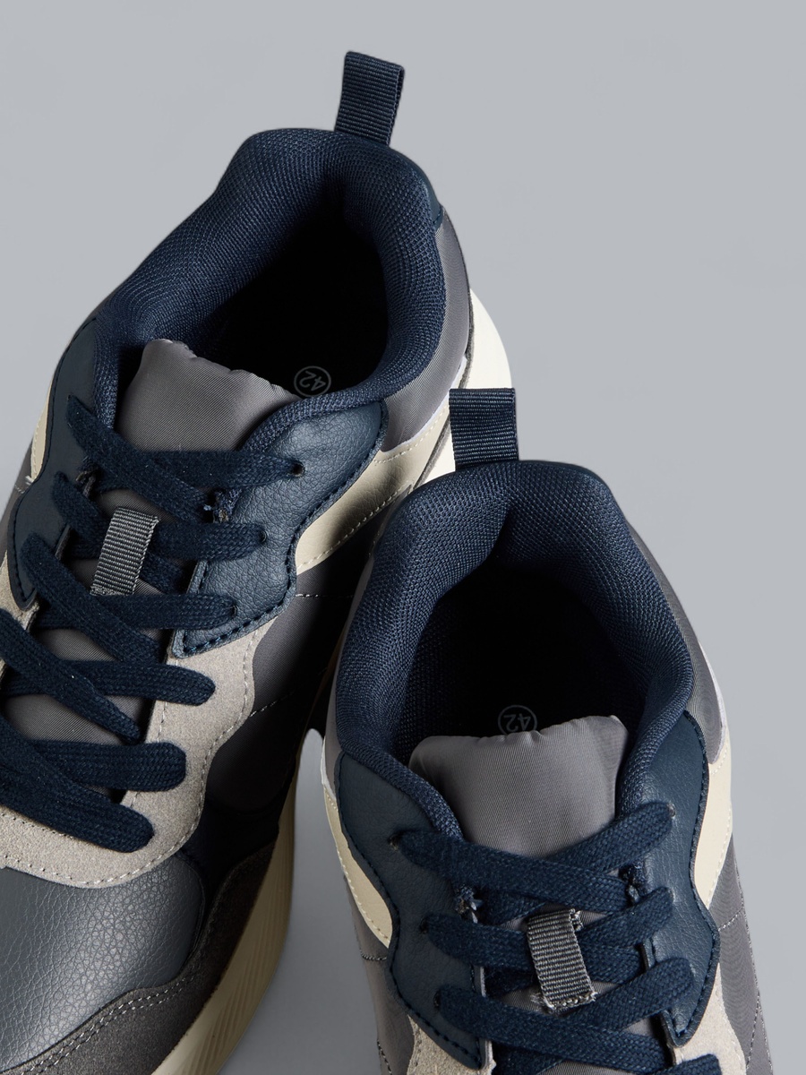 Panelled Lace-Up Sports Shoes