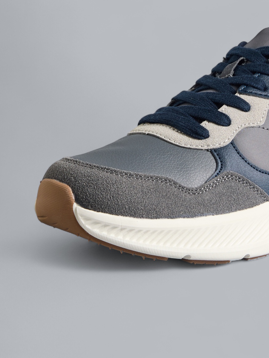 Panelled Lace-Up Sports Shoes