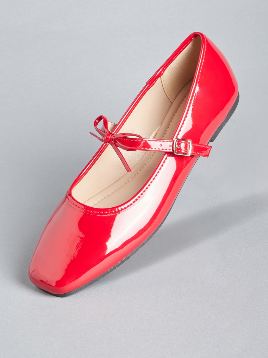 Bow Accent Ballerina Shoes with Buckle Closure