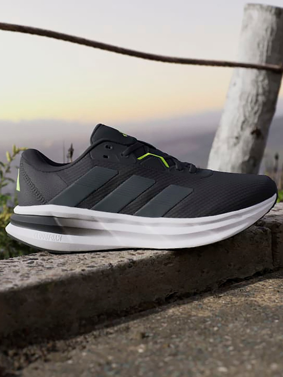 adidas gazelle silver green womens Adidas Galaxy 5 Shoes