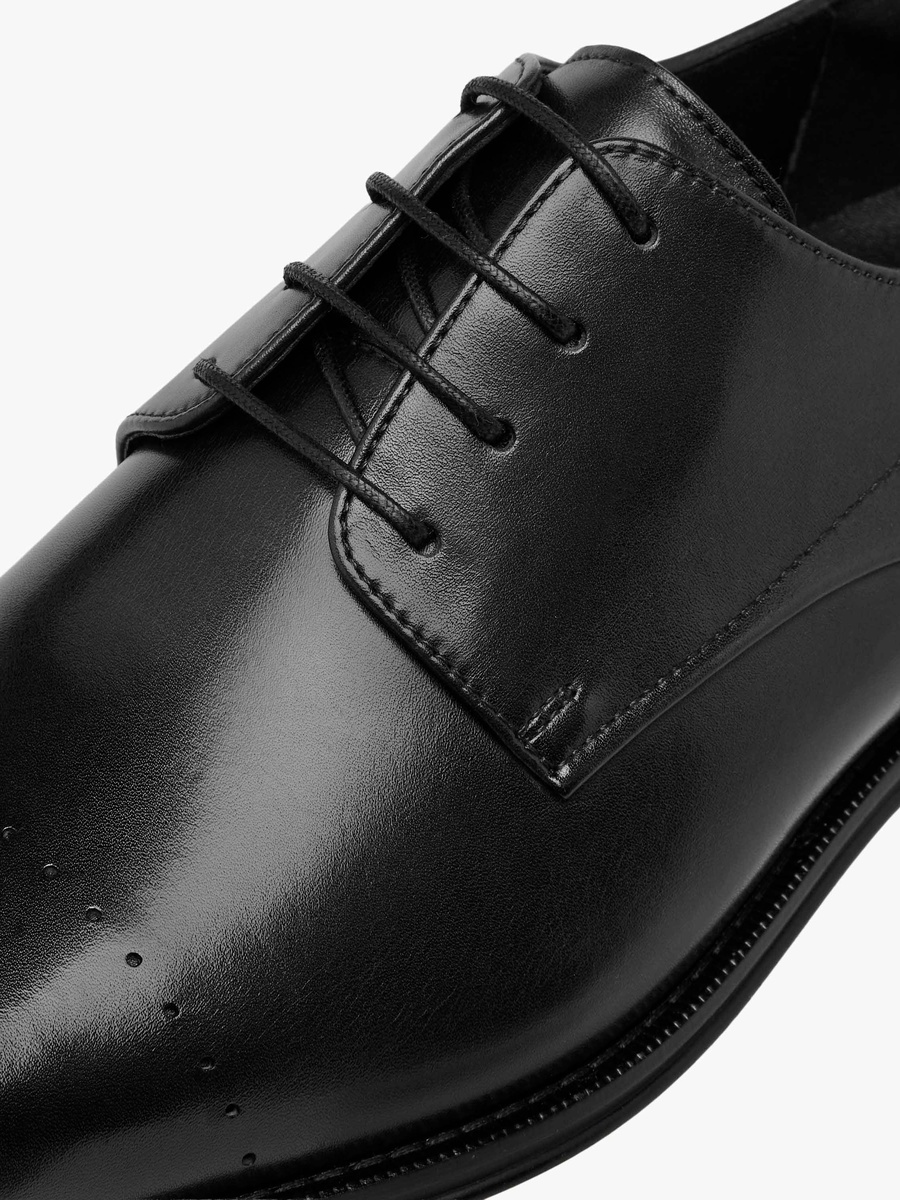 Men Solid Lace-Up Derby Shoes