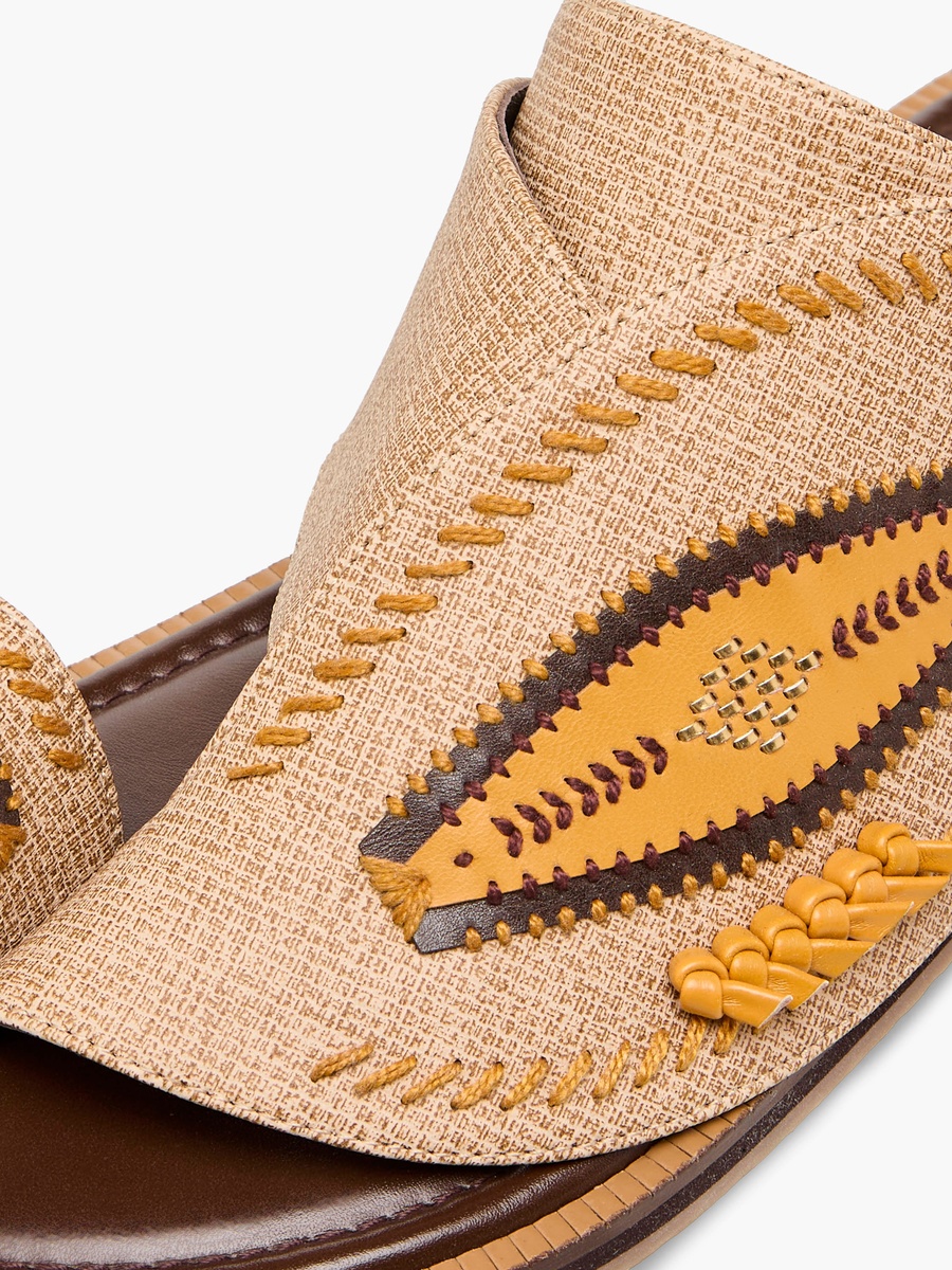 Embroidered Slip-On Arabic Sandals with Toe Loop