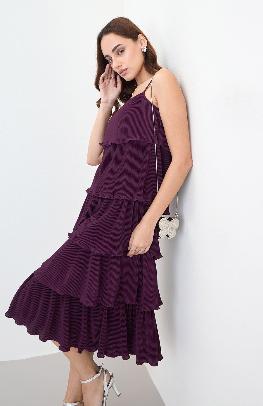Burgundy Sleeveless Tiered Midi Dress