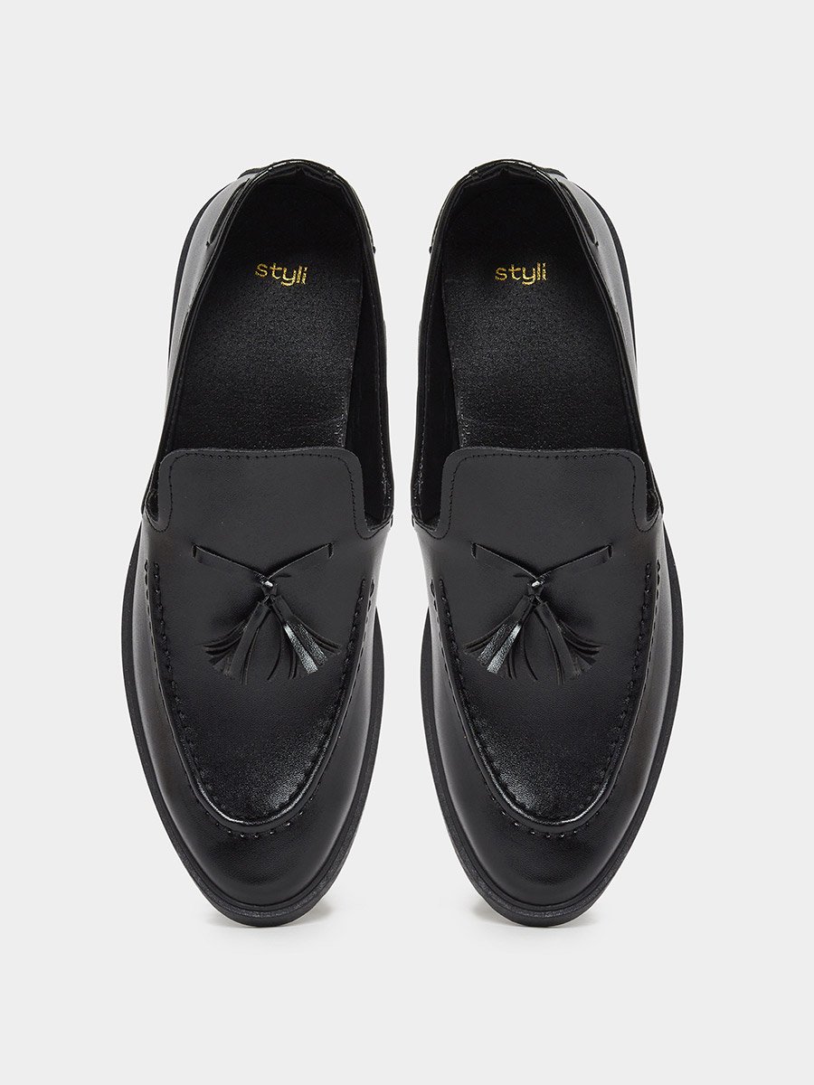 Classic Faux Leather Tassel Loafers