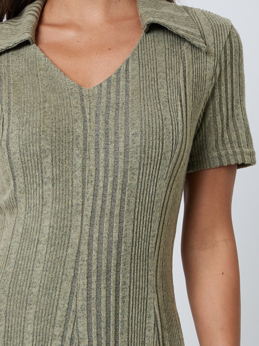 Green Knit Midi Dress with Open Collar