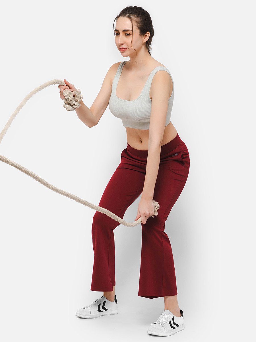 Comfort Fit Flared Yoga Pants with Side Pockets