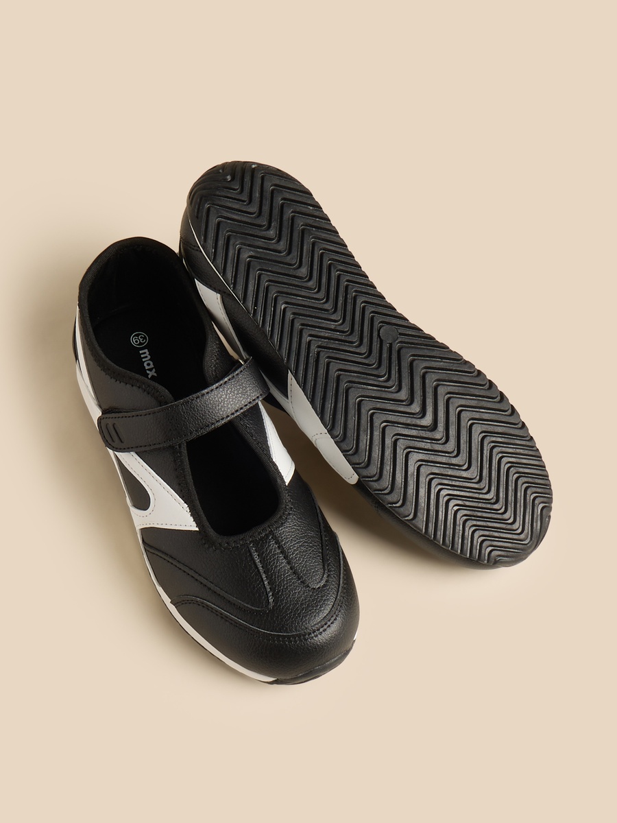 Colourblock Sneakers with Hook and Loop Closure