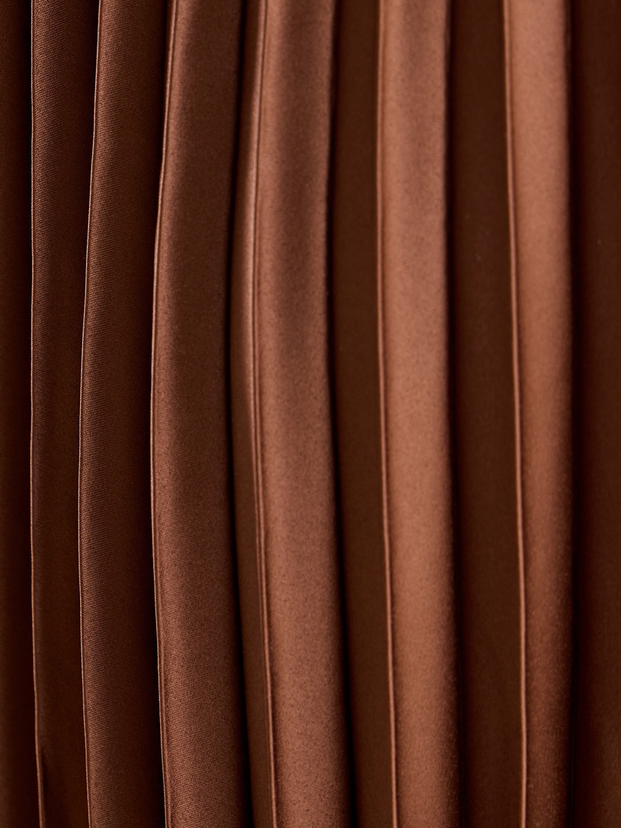 Pleated Skirt with Zip Closure