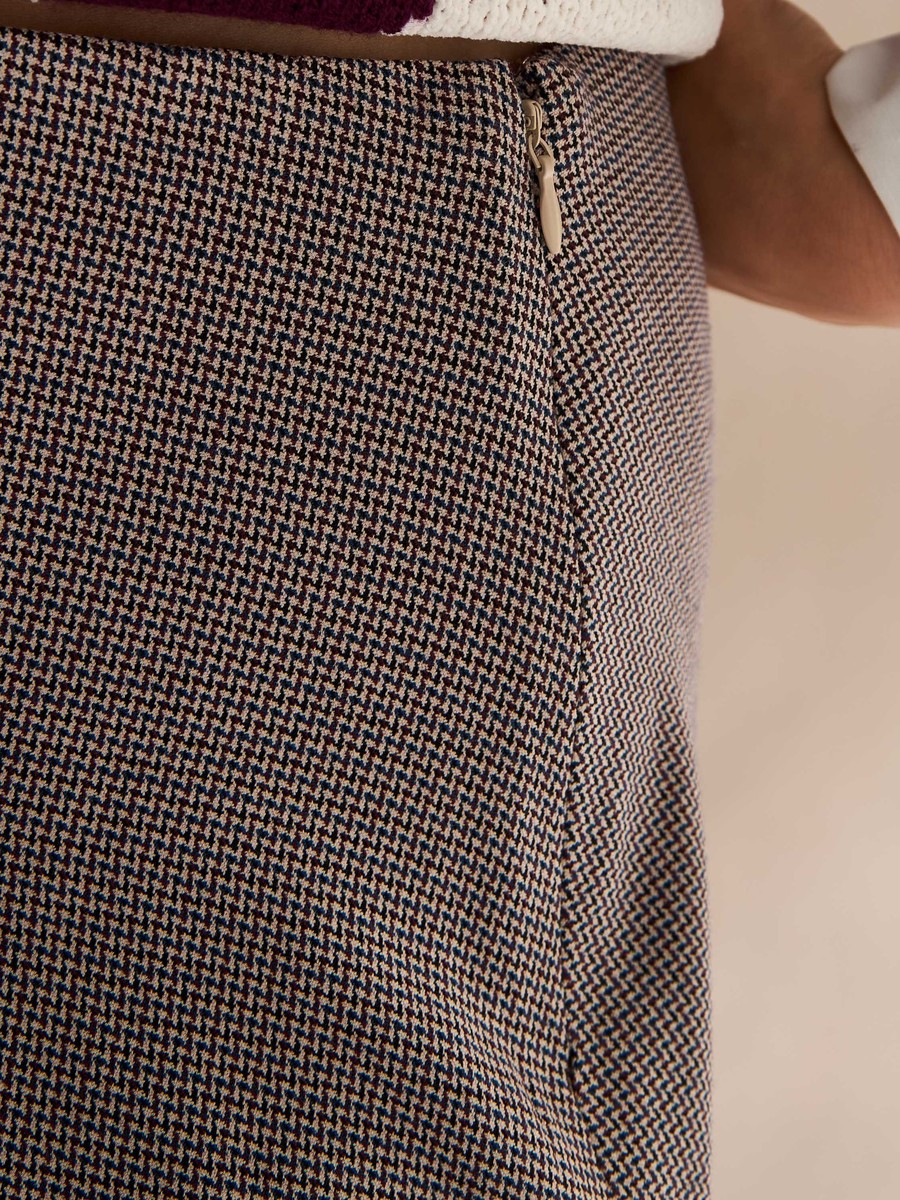 Pleated Mini Skirt with Zip Closure
