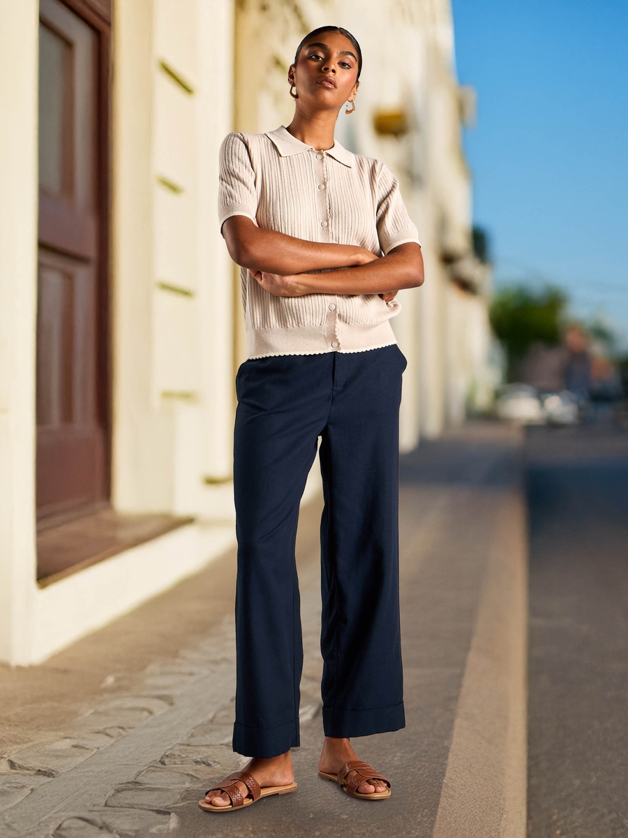 Belted Linen Blend Tapered Fit Pants