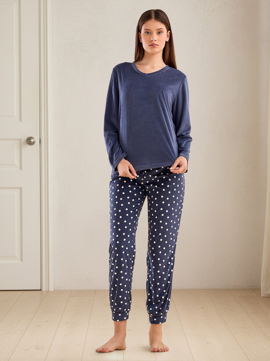 Solid Long Sleeve T-Shirt and Polka Dot Print Jogger Pyjama Set