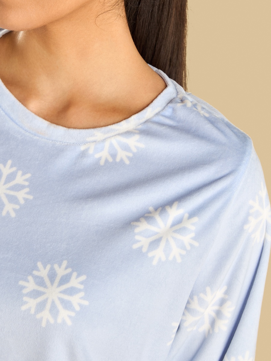 Snow Flake Print Pyjama Set