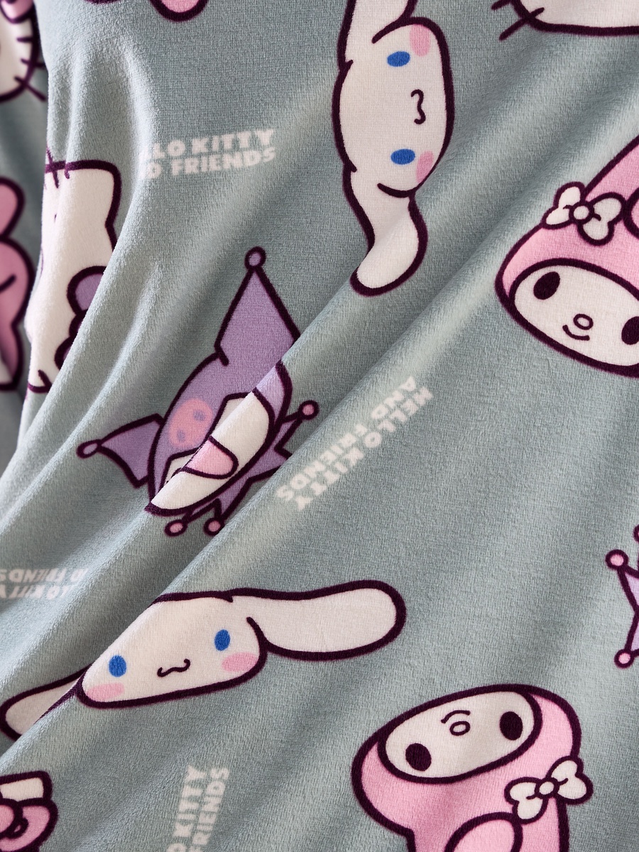 Hello Kitty and Friends Print Pyjama Set