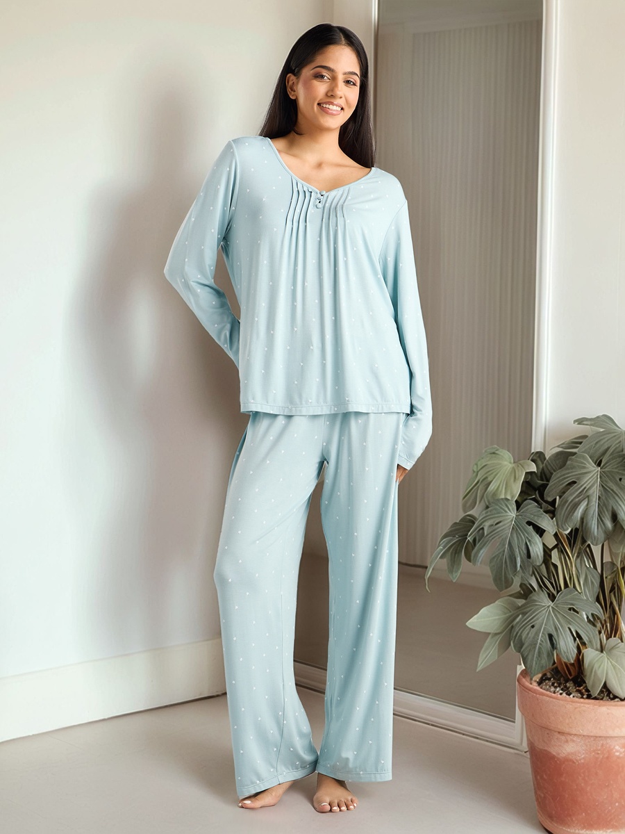 All-Over Heart Print Pintuck Top and Pyjama Set