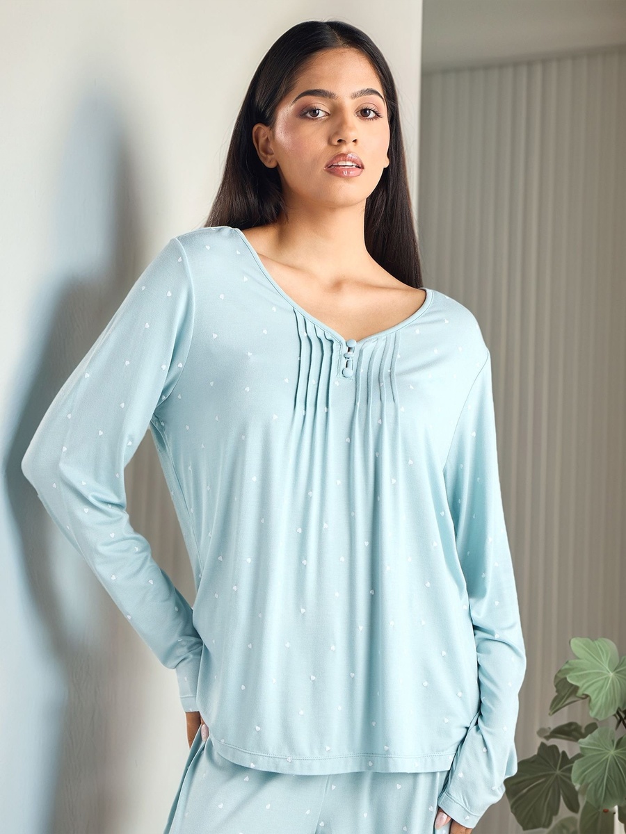 All-Over Heart Print Pintuck Top and Pyjama Set