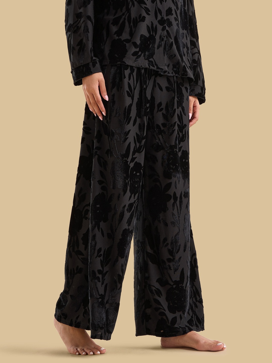 Floral Textured Pyjama Set