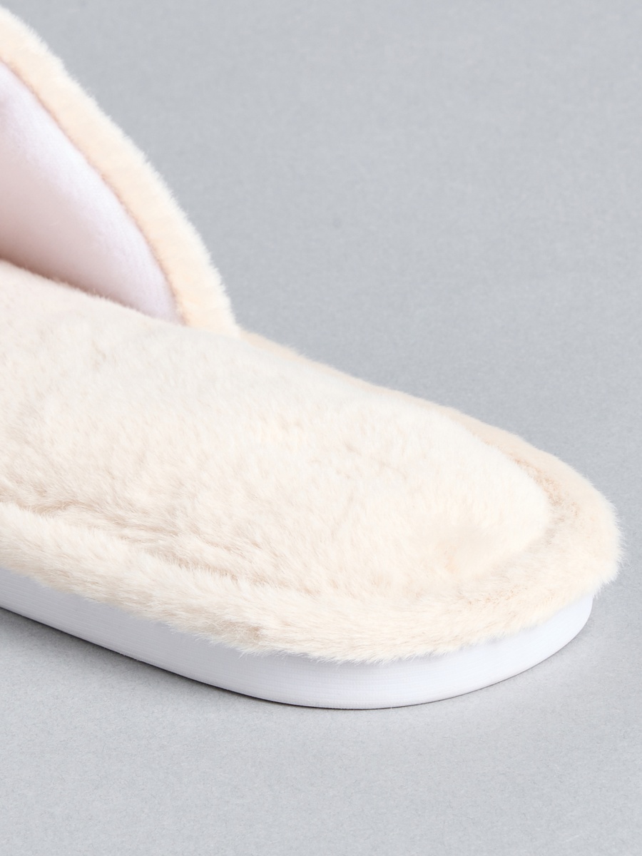 Faux Fur Embellished Bedroom Slides