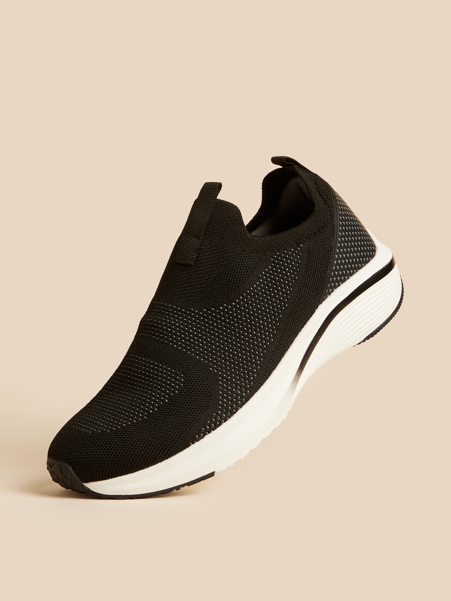 Textured Slip-On Sports Shoes