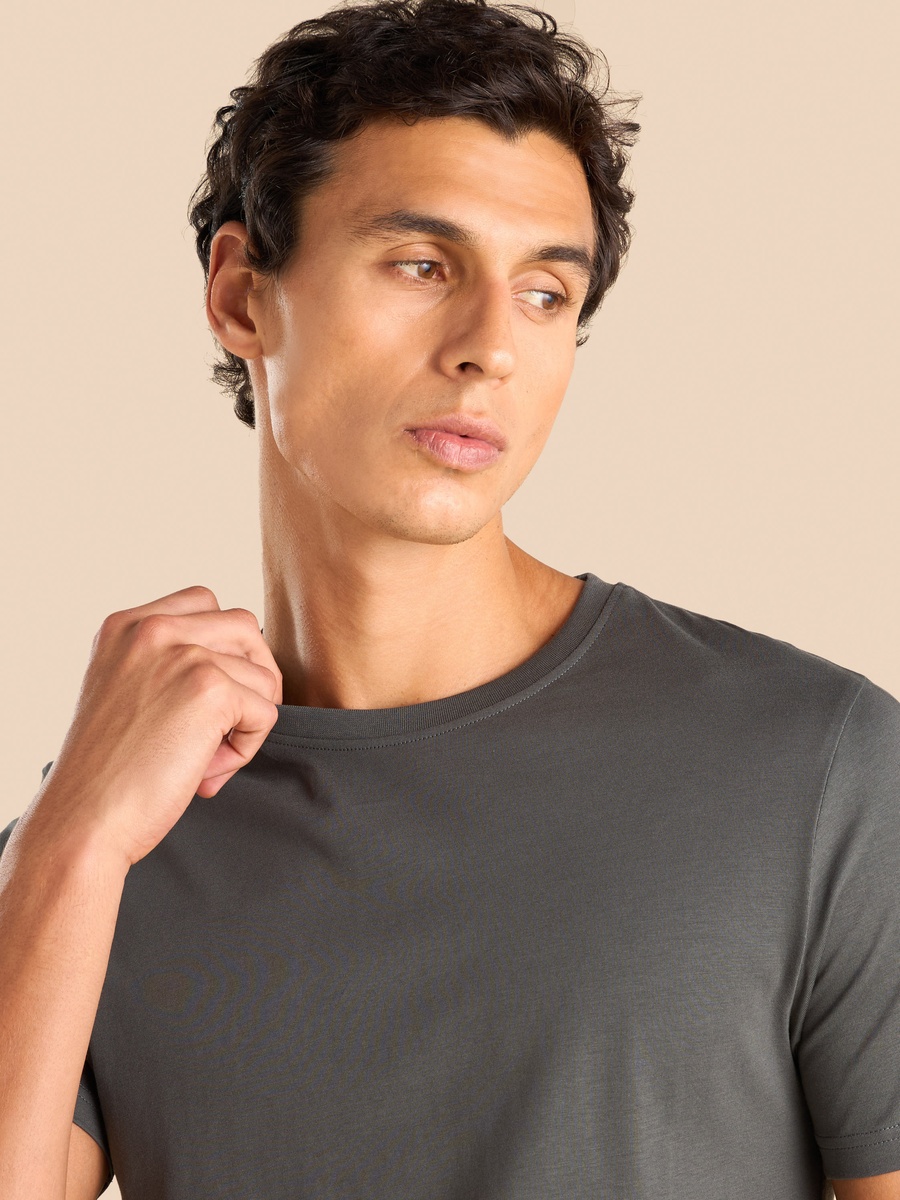 Plain Slim Fit T-Shirt