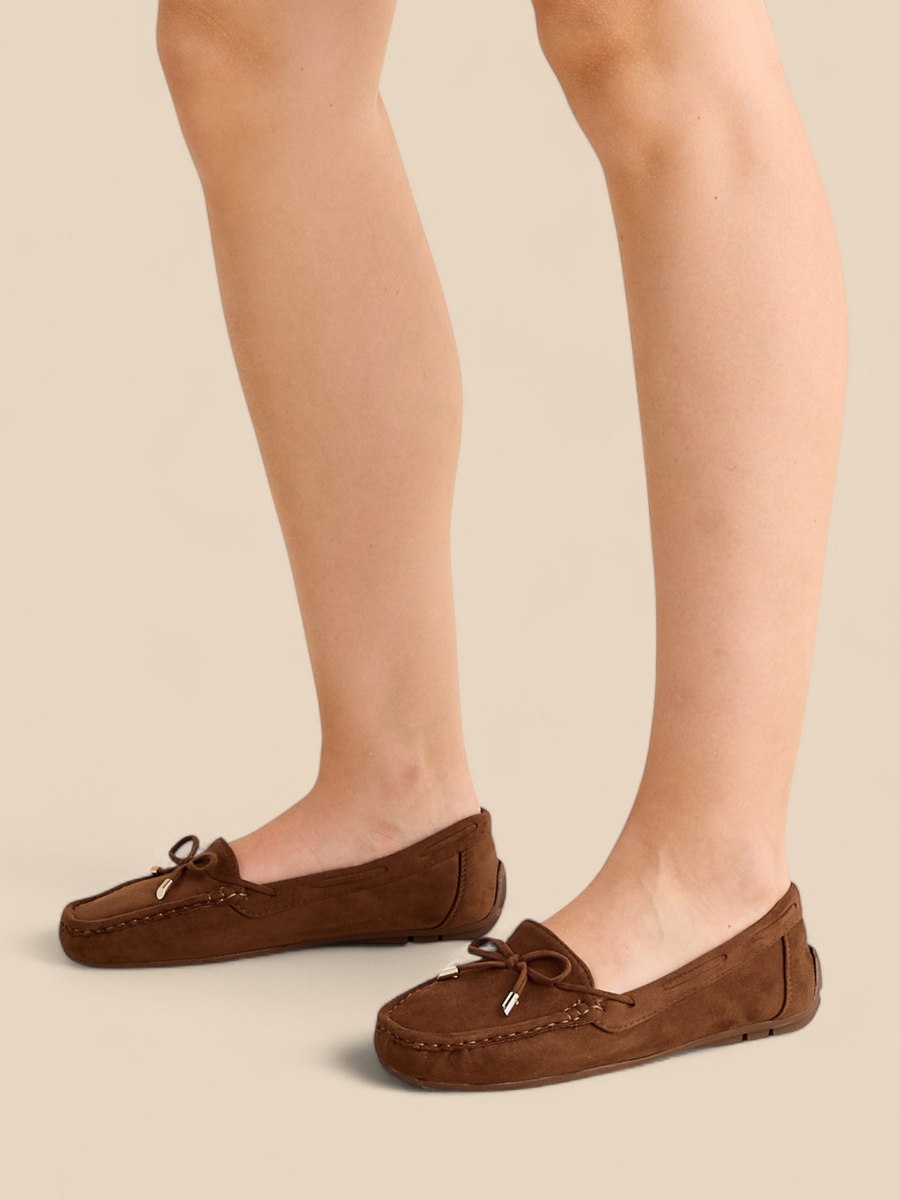 Bow Accent Moccasins