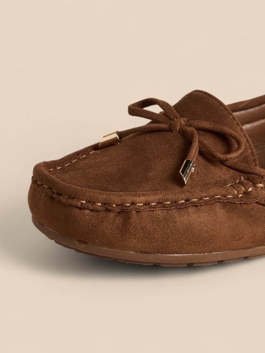 Bow Accent Moccasins