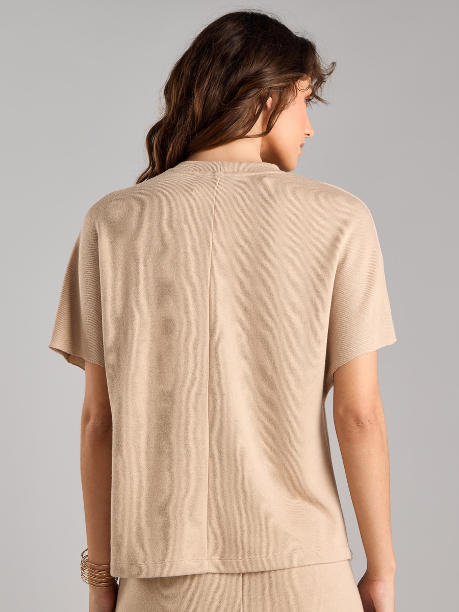 Button Accent Top