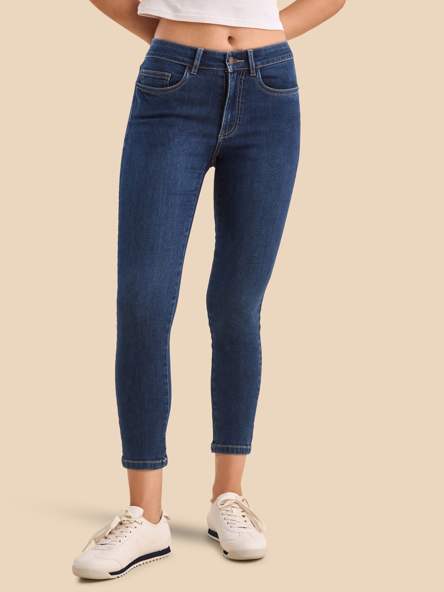 Skinny Fit High-Rise Jeans