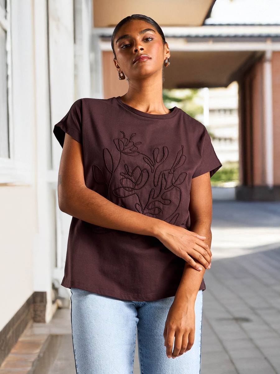 Cord Embroidered T-Shirt