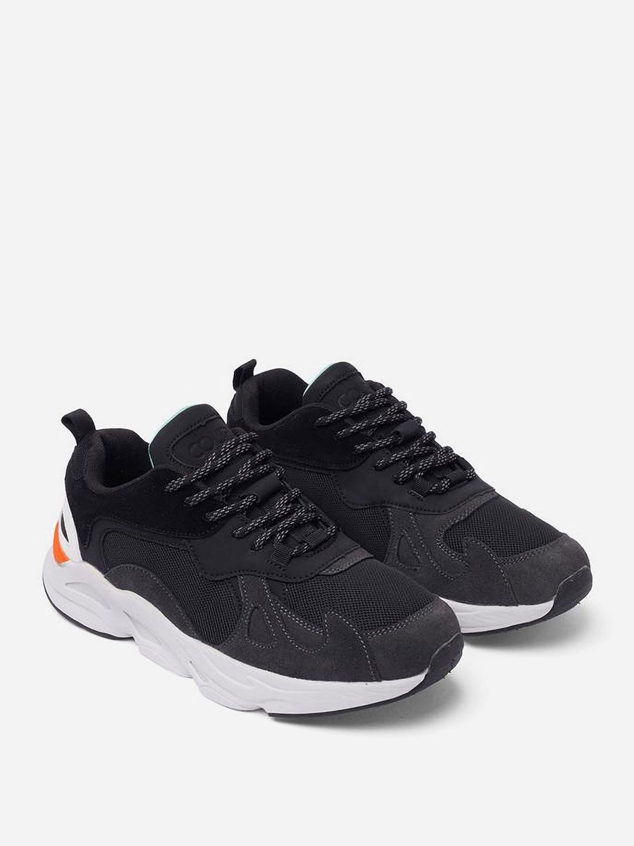 Men Flexible Textured Lace Up Shoes