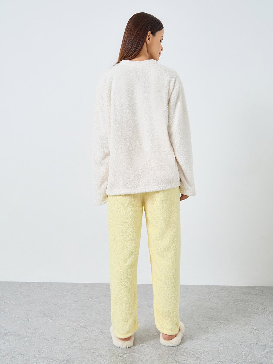 Contrast Heart Detail Fleece Top and Pyjama Set