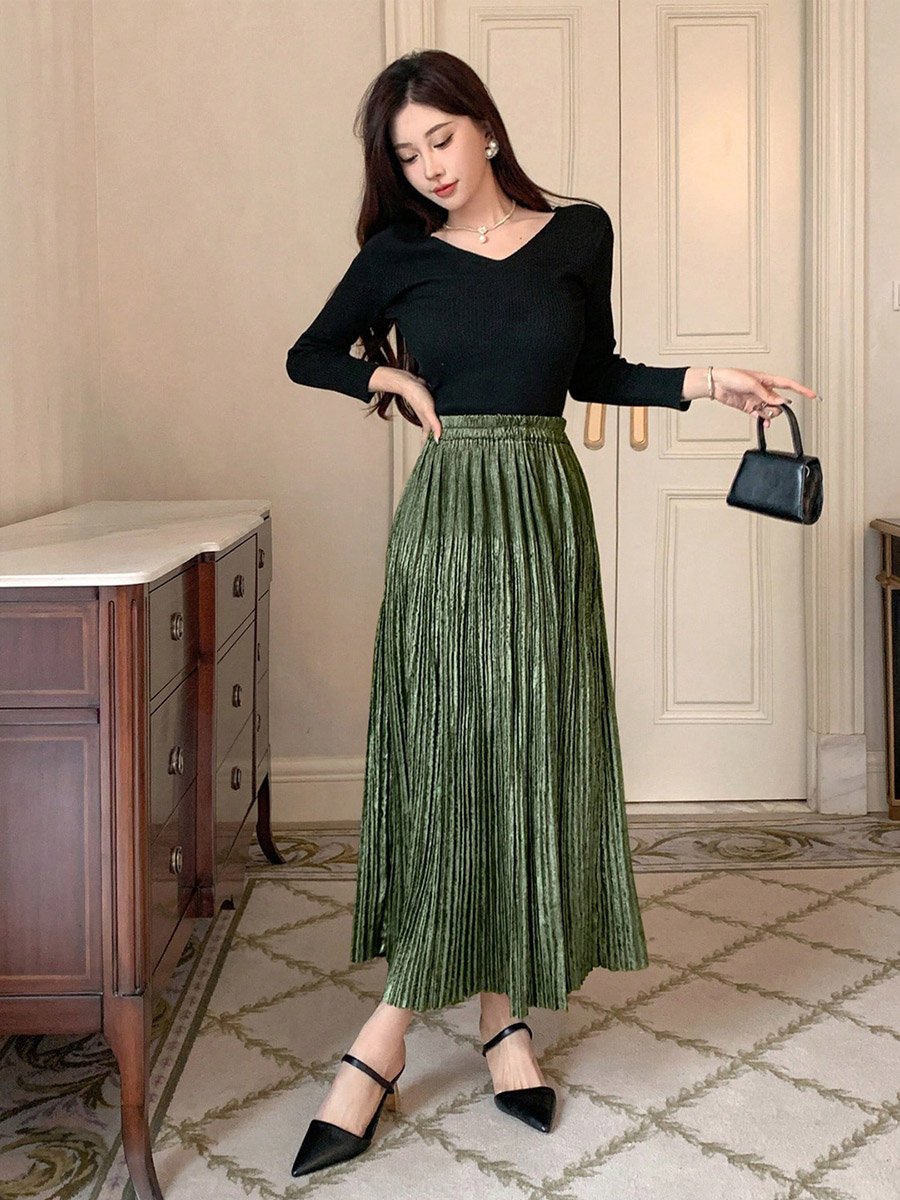 تنورة طويلة سادة بخصر مطاطي