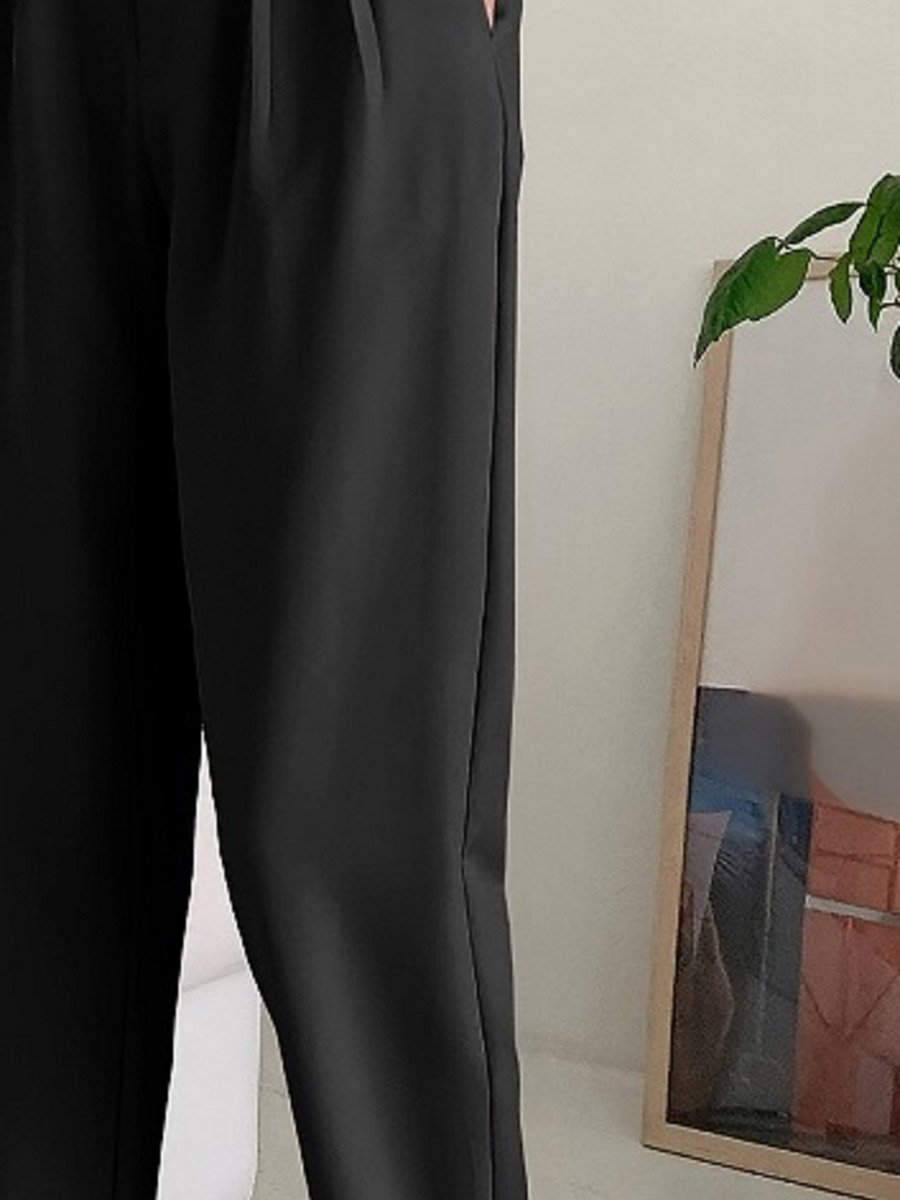 Solid Pocket Detail Straight Leg Pants