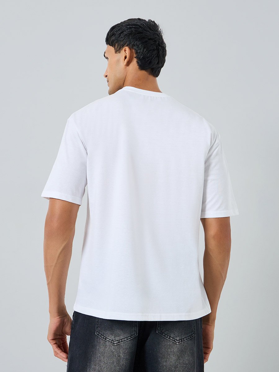 Men White Heritage Graphic Crew Neck T-Shirt