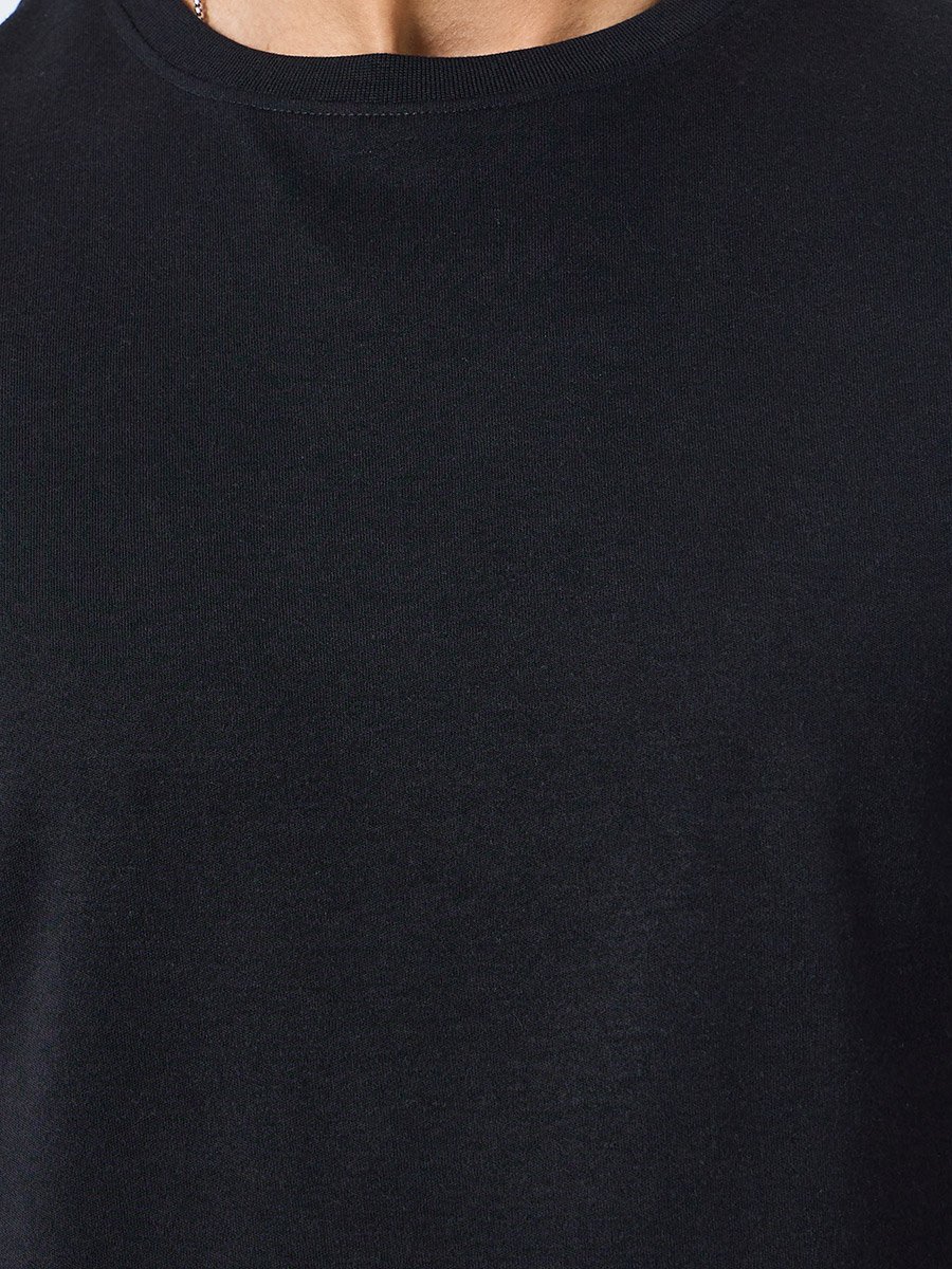 Men Black Graphic Print Regular Fit T-Shirt