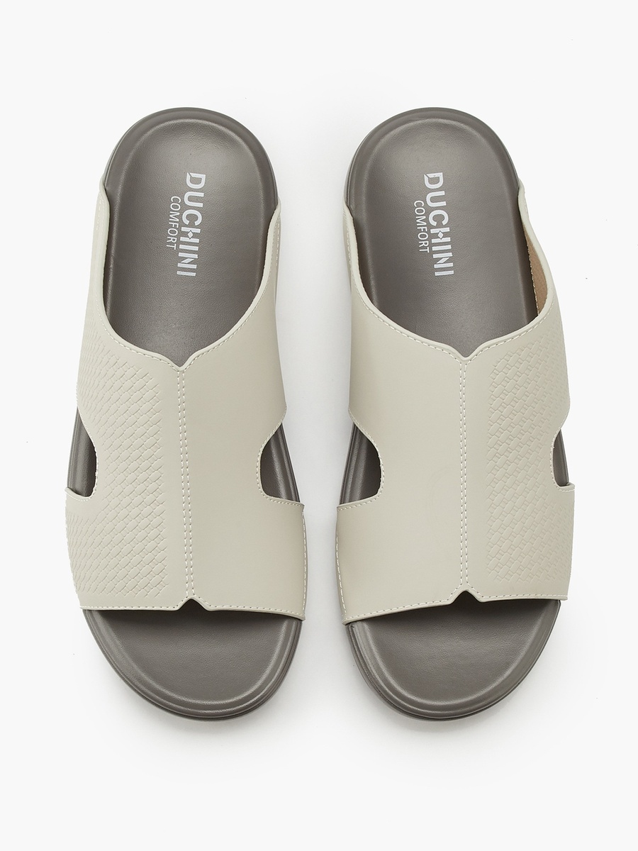 Men Textured Slip-On Arabic Sandals