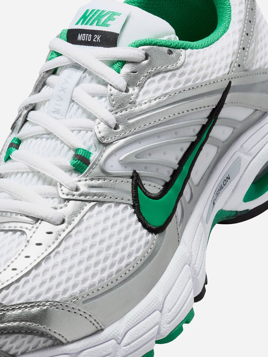 Air Max Moto 2K Shoes