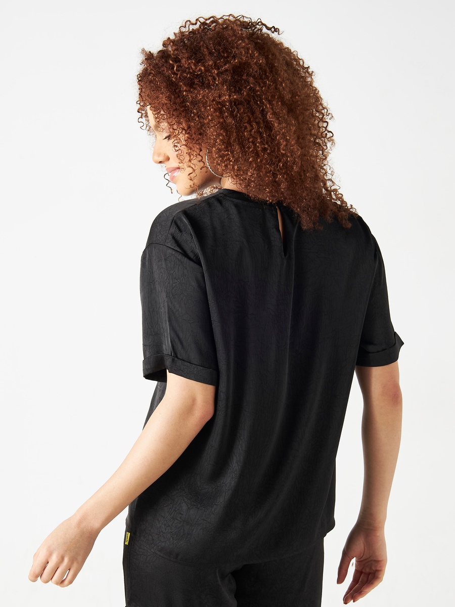 Snoopy Dog Embellished Top with Short Sleeves