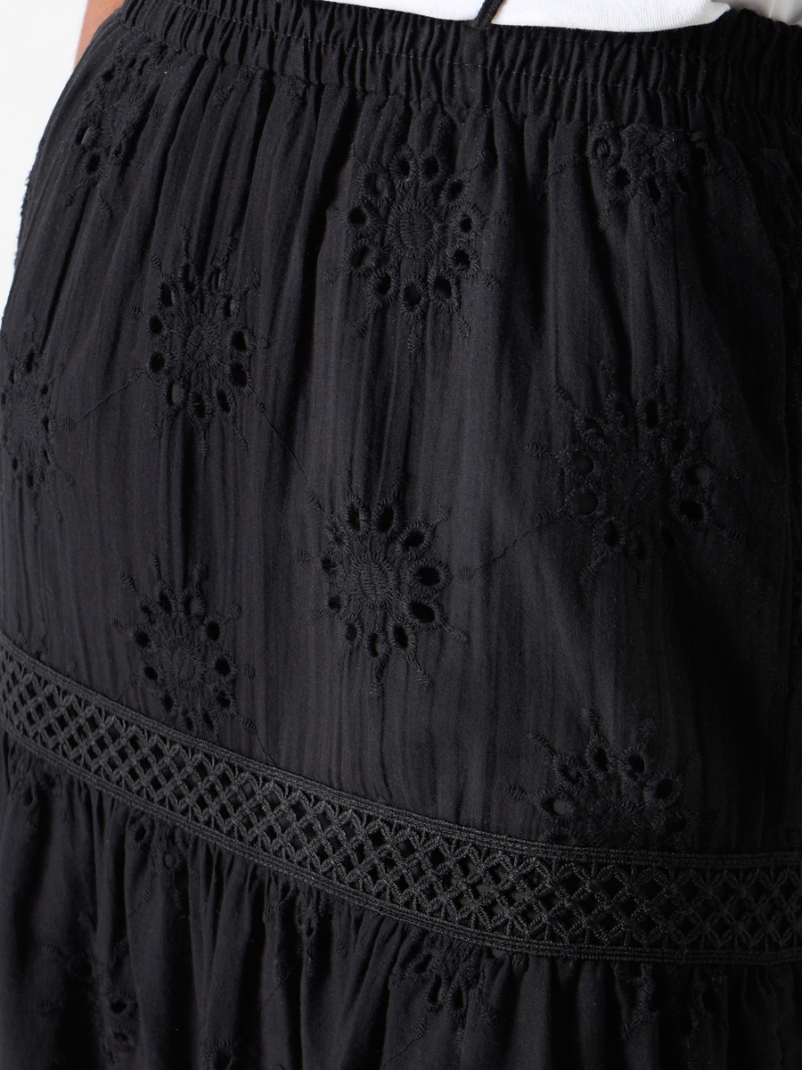 Schiffli Textured A-Line Midi Skirt with Elasticated Waistband