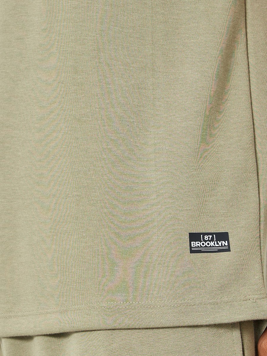 Men Taping Detail Regular Fit T-Shirt and Shorts Co-Ords